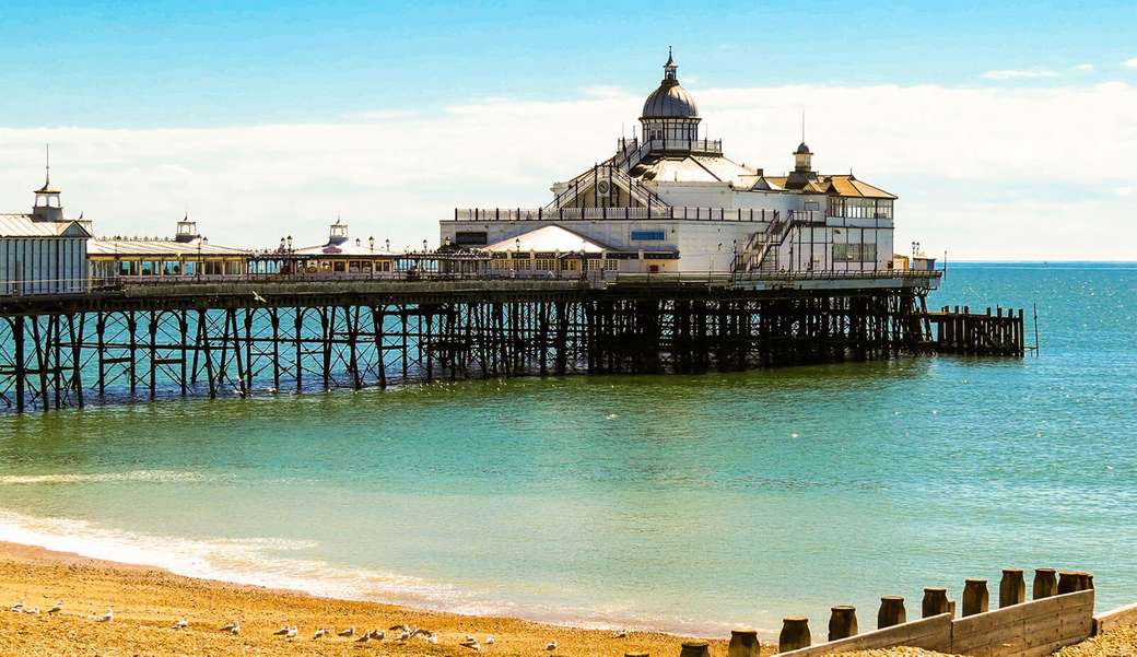 Eastbourne Pier Jižní Anglie skládačky online