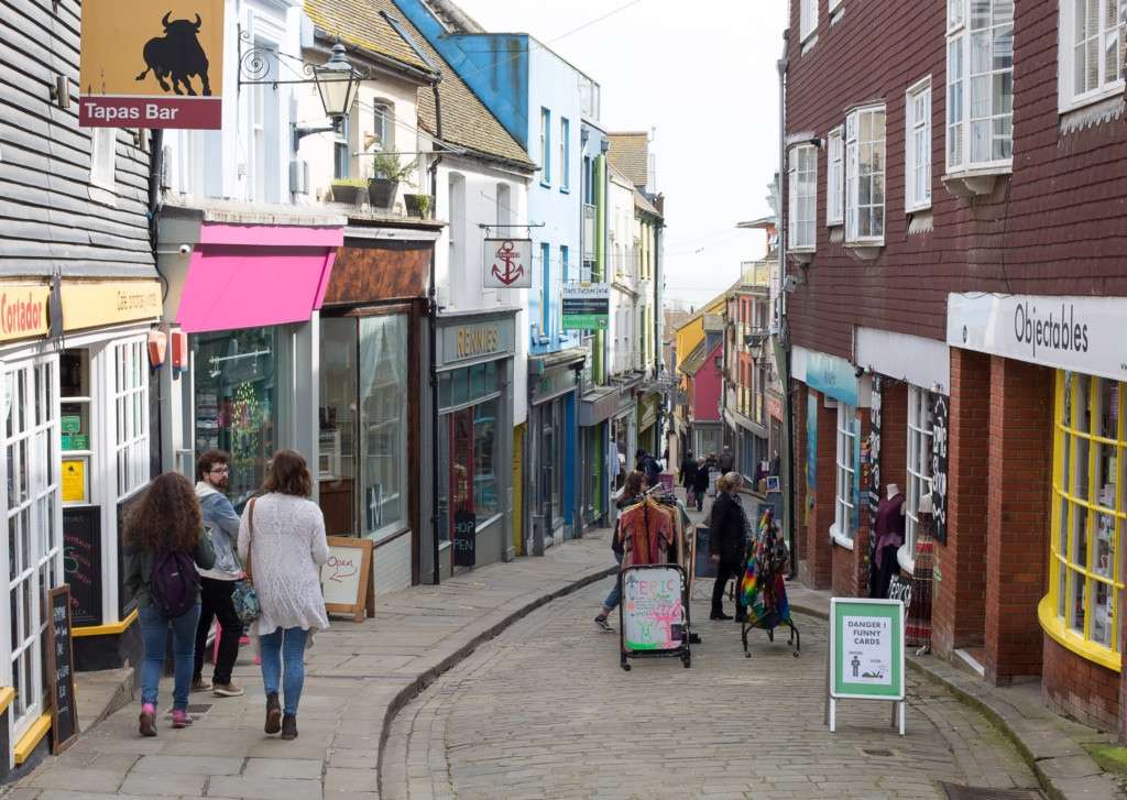 Lidové město na jižním pobřeží Anglie skládačky online