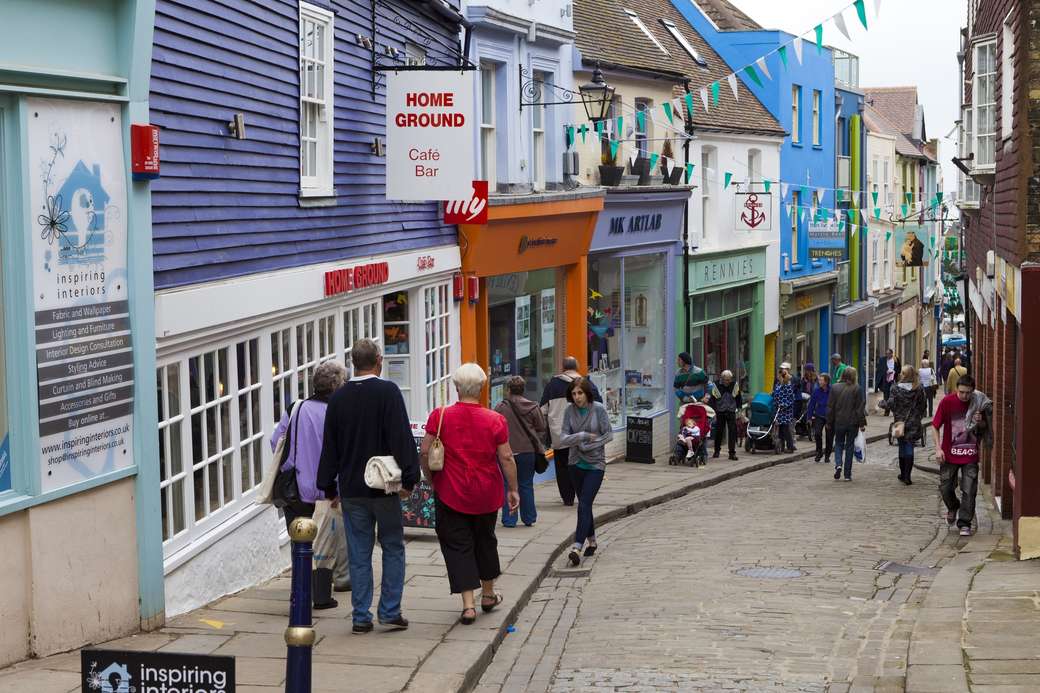 Lidové město na jižním pobřeží Anglie online puzzle
