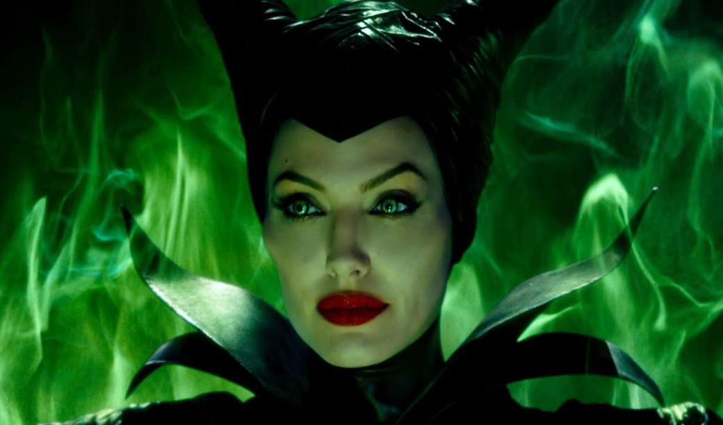 Maleficent ............... jigsaw puzzle online