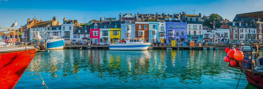 Město Weymouth na jižním pobřeží Anglie online puzzle