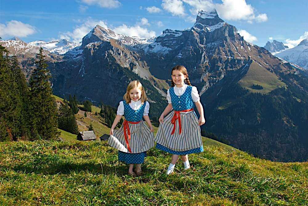 національні костюми - австрія пазл онлайн