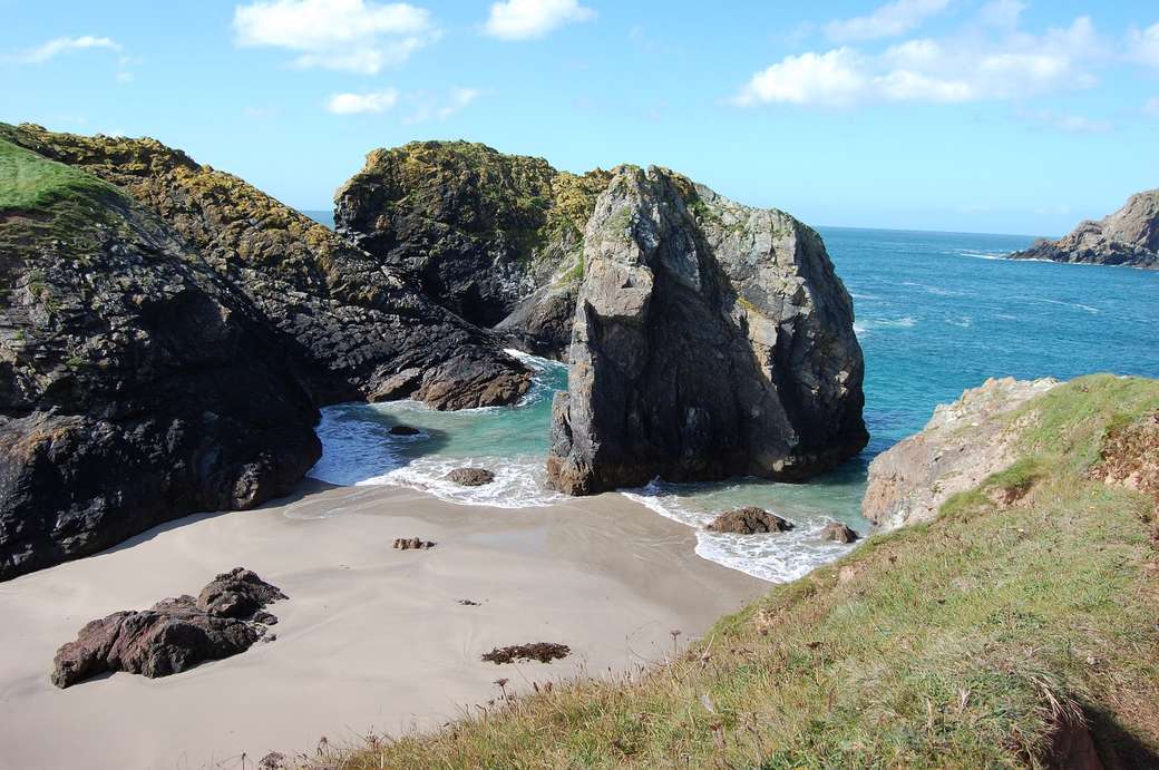 Lizard Kynance Cove Cornwall puzzle online