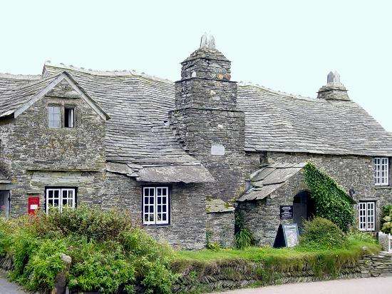 Tintagel Cornwall The old post office jigsaw puzzle online