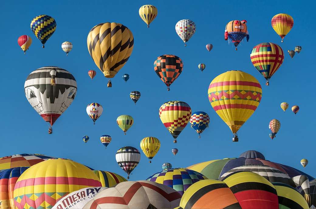 Festivalul internațional de baloane din Bristol puzzle online