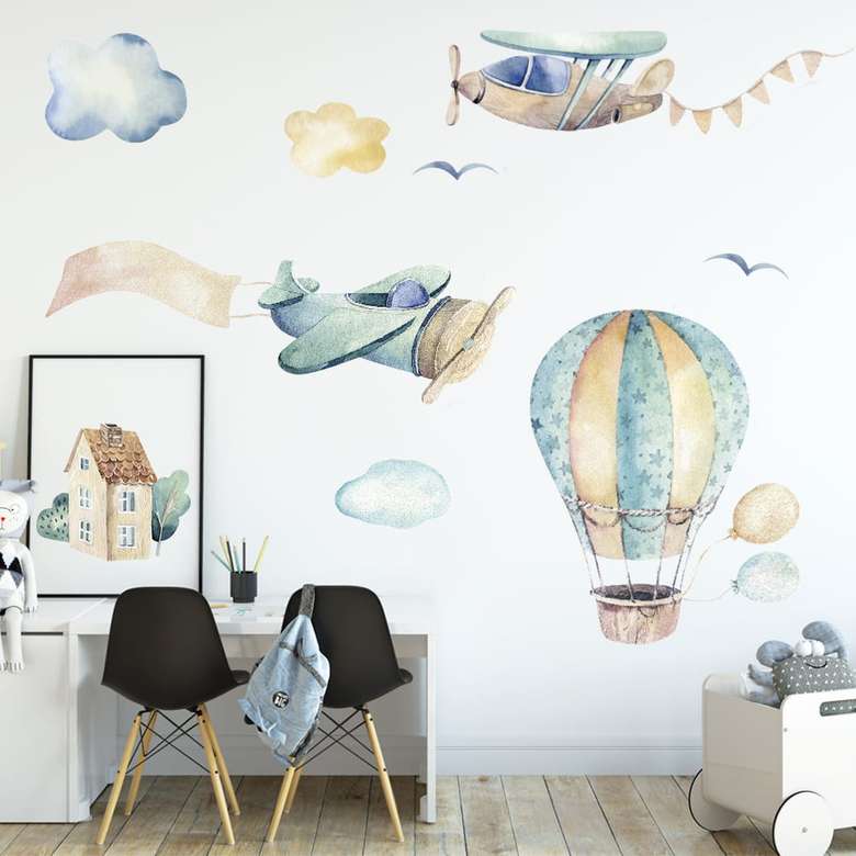 kamer met behang aan de muur legpuzzel online