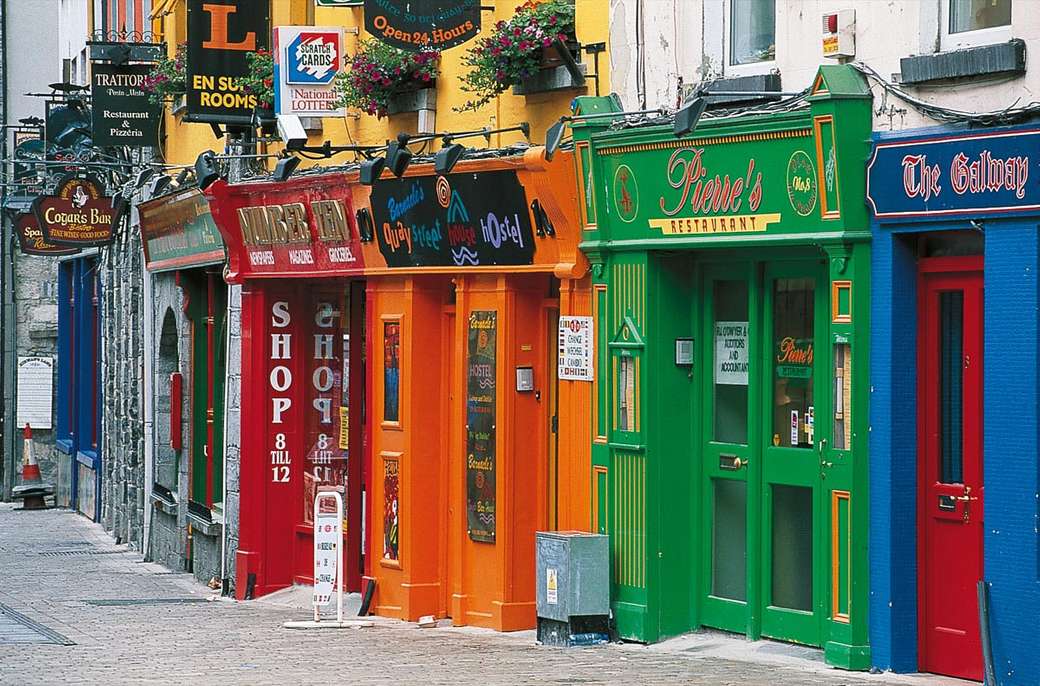 Dublin Town Center Färgglada hus pussel på nätet
