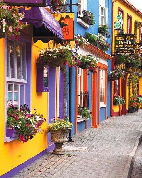Корк на южния бряг на Ирландия Цветни къщи онлайн пъзел