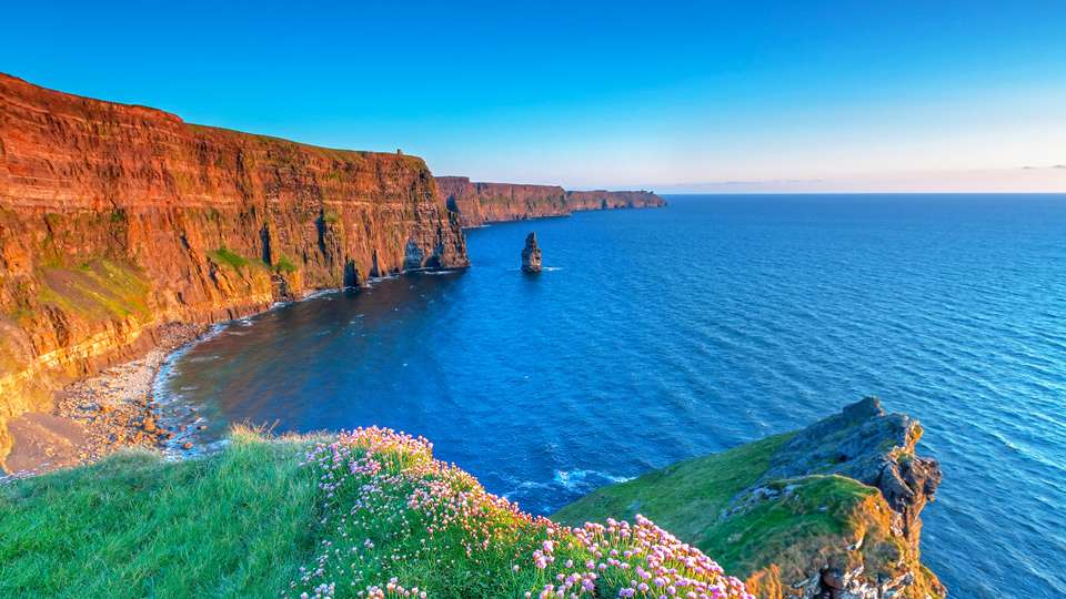 Скалы Мохер на западном побережье Ирландии пазл онлайн