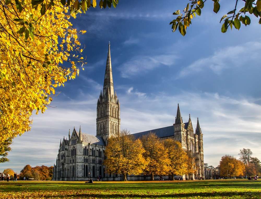 Salisbury Cathedral England Puzzlespiel online
