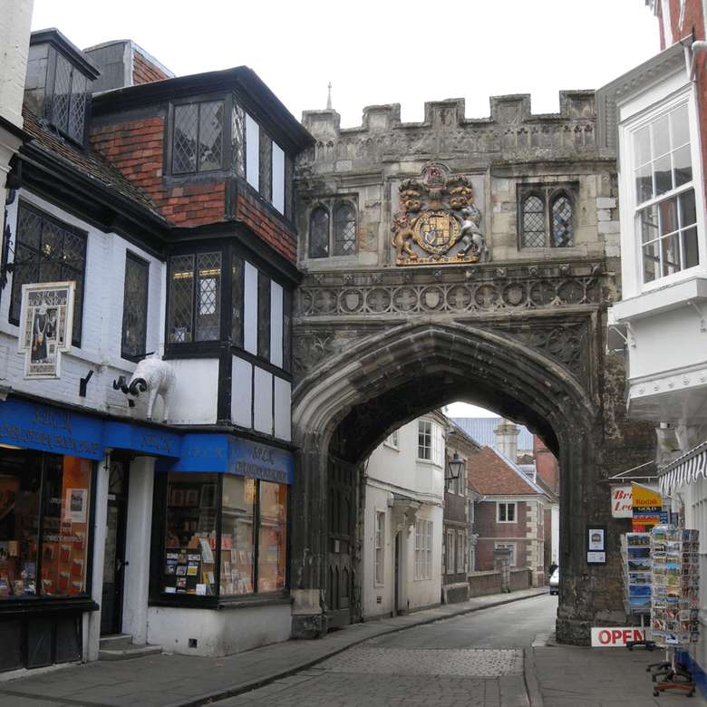Le centre-ville de Salisbury en Angleterre puzzle en ligne