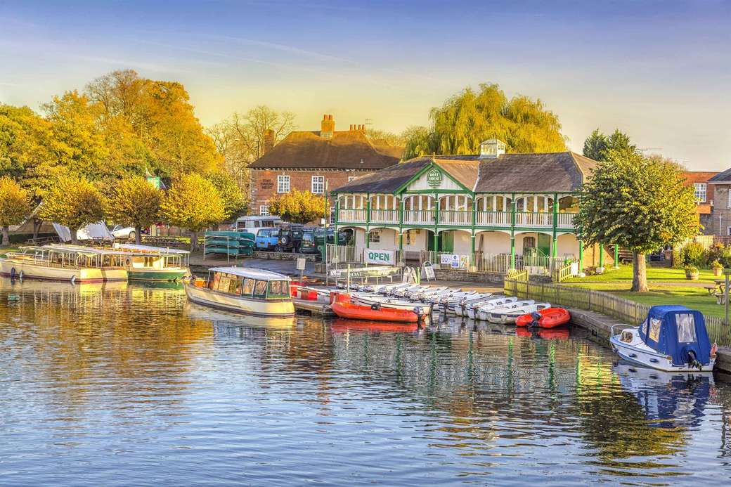 Stratford upon Avon The Boat House jigsaw puzzle online