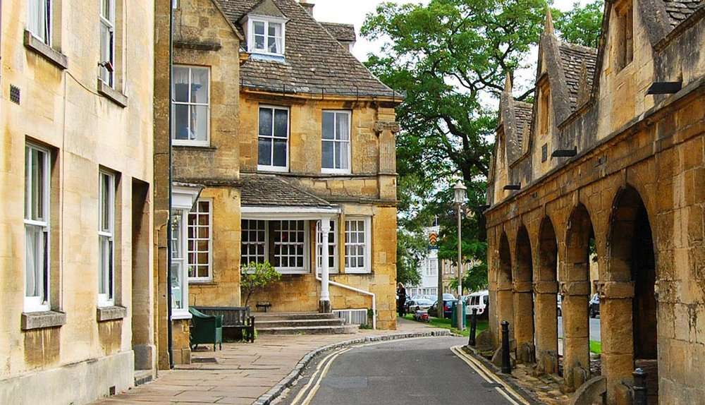 Chipping Camden Cotswolds England Puzzlespiel online