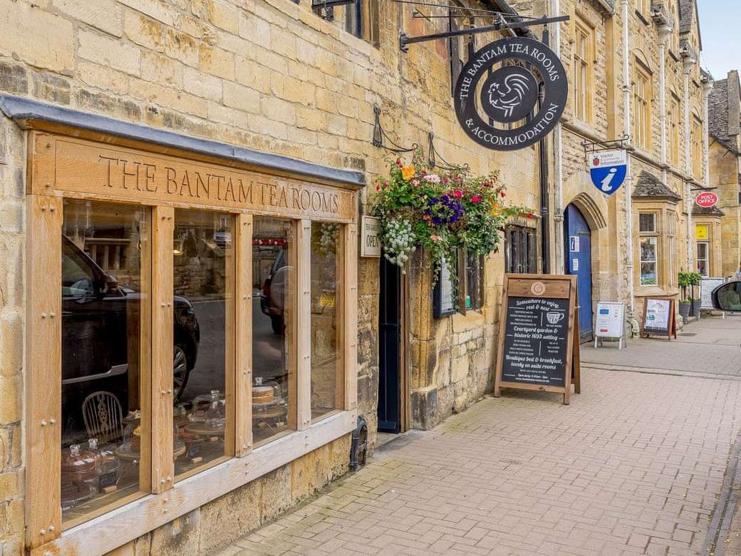 Chipping Campden Cotswolds England online puzzle
