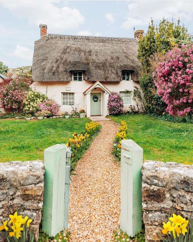 Schönes Cottage in England Puzzlespiel online