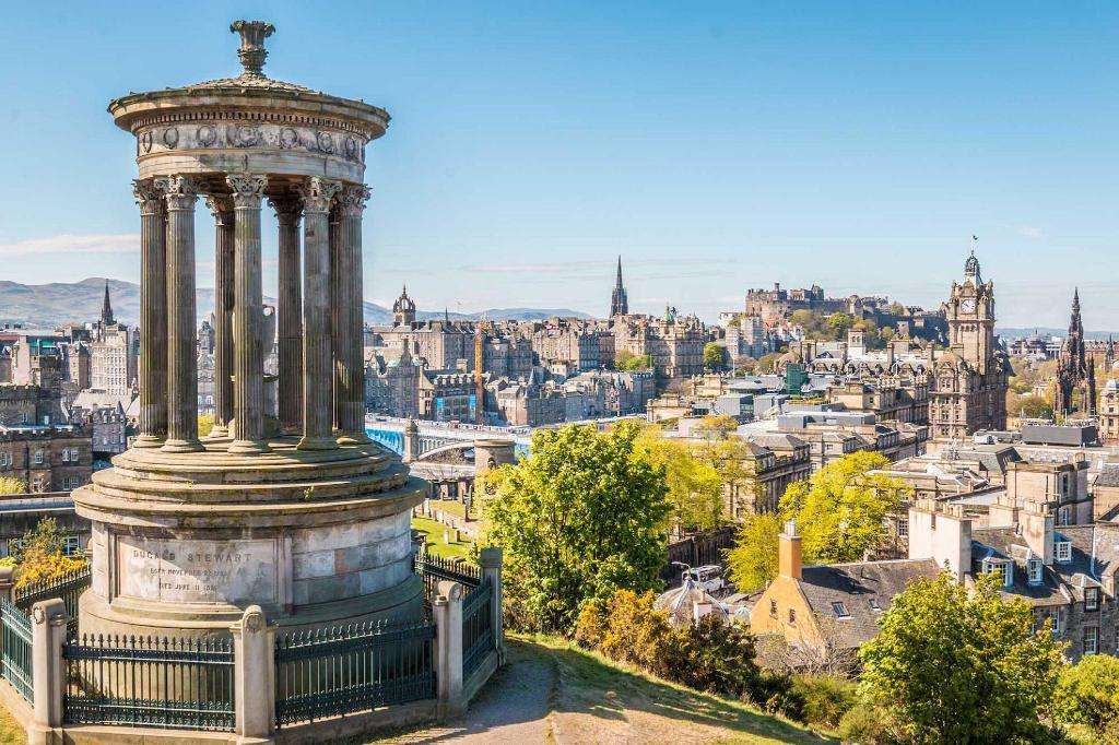 Θέα στην πόλη του Εδιμβούργου Σκωτία παζλ online