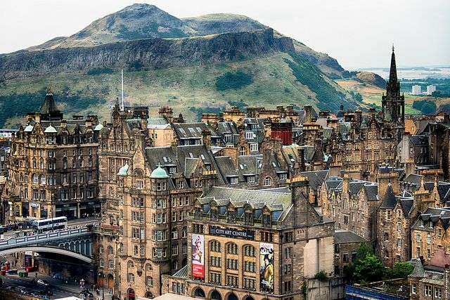 Edinburghs gamla stad Skottland pussel