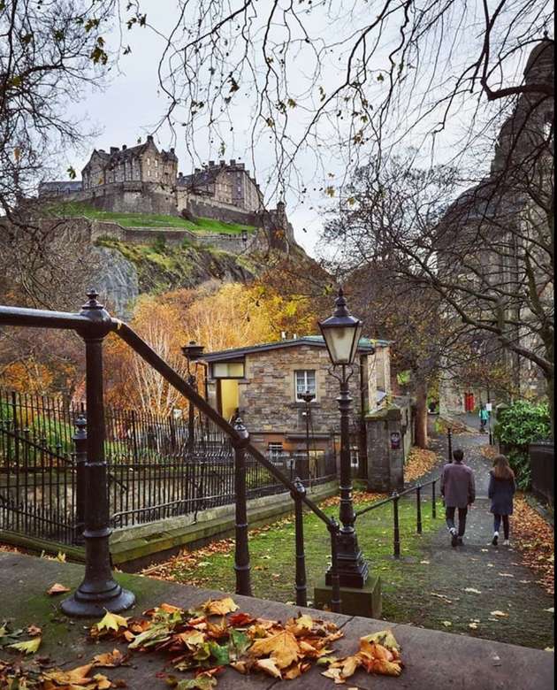 Edinburgh Blick aufs Schloss Online-Puzzle