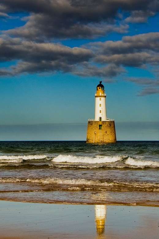 Rattray House Lighthouse nahe Peterhead Online-Puzzle