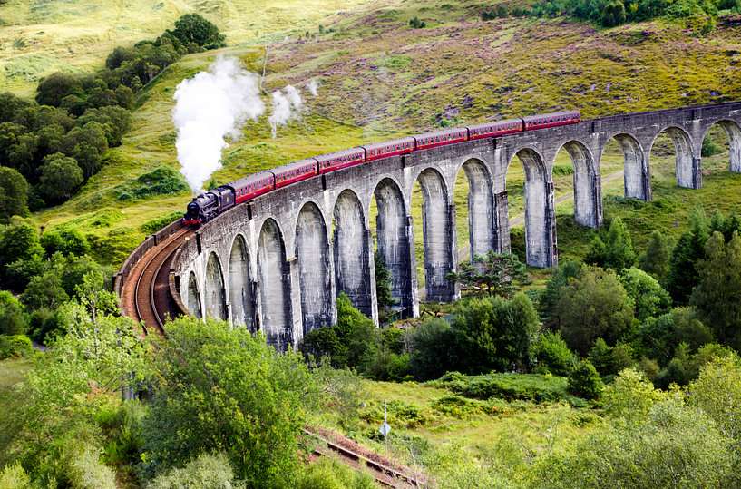 Glenfinnan Viaduct Schottland Puzzlespiel online