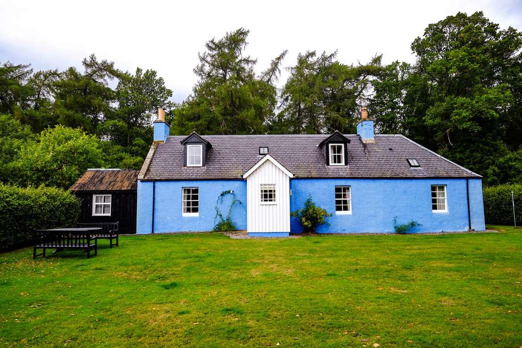 Cottage in Schottland Puzzlespiel online