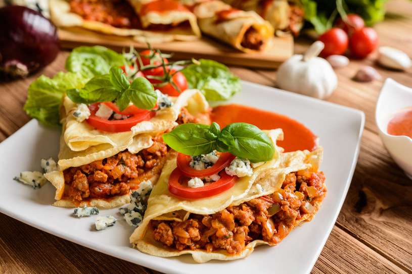 savory pancakes in Bolognese online puzzle