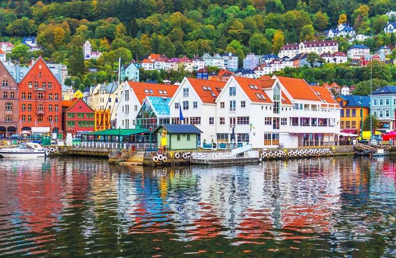 Bergen Vacker stad i Norge pussel på nätet