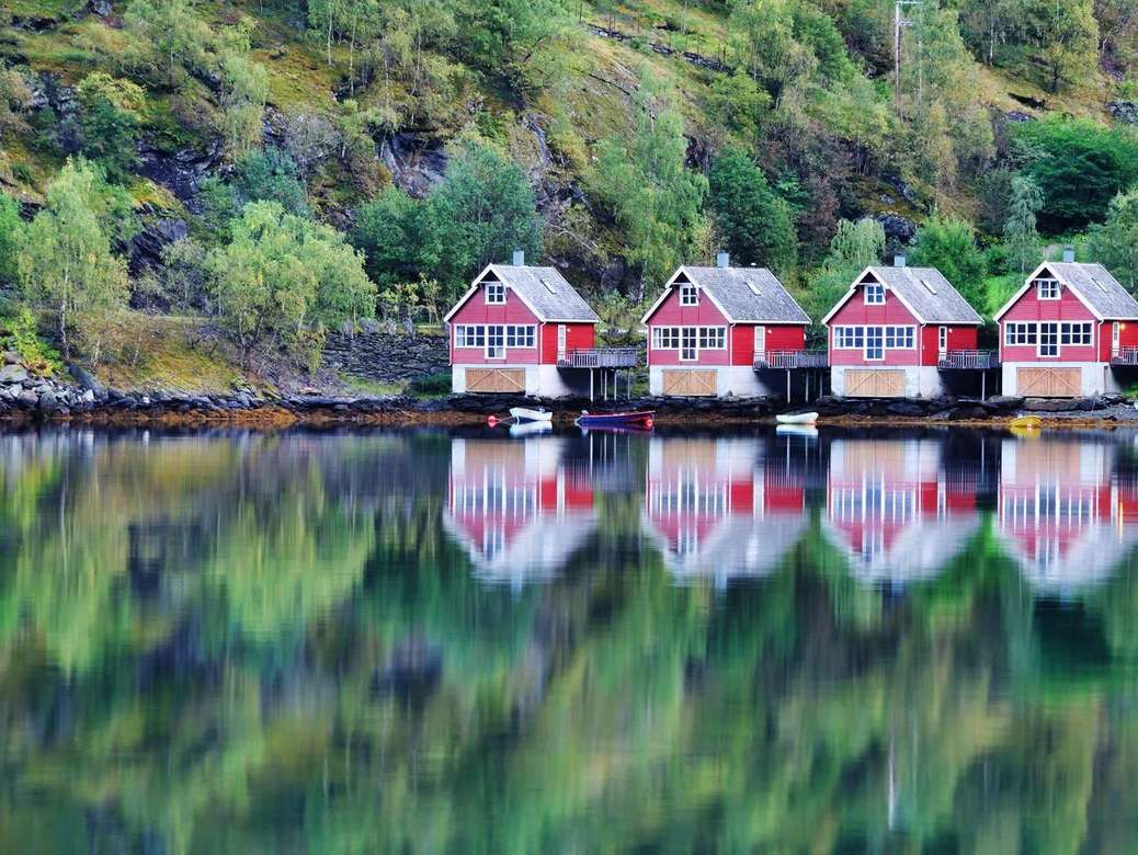 Флам будинки на фіорді Норвегія онлайн пазл