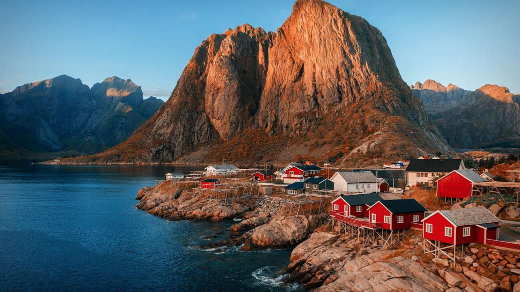 Селище в Лофотен Норвегия онлайн пъзел