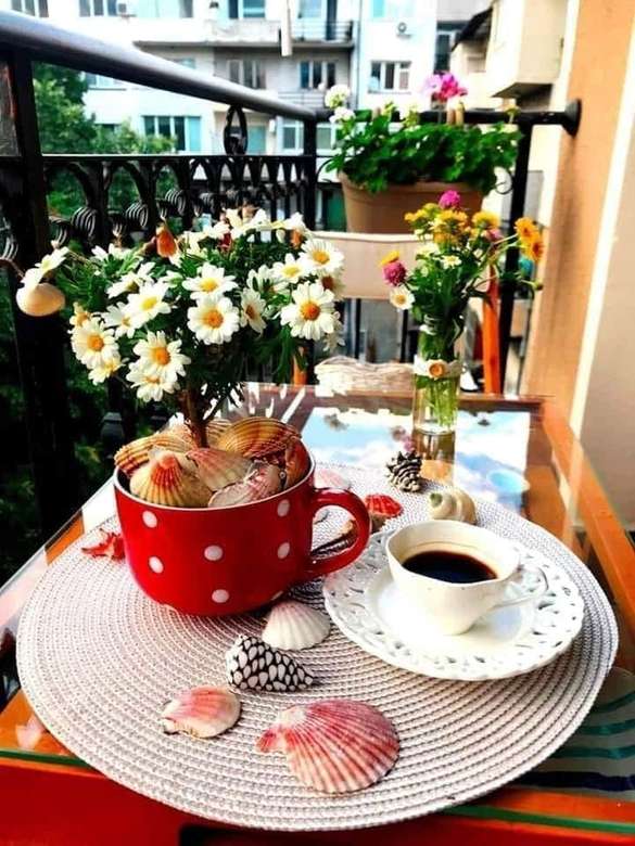 eftermiddag en kopp kaffe på balkongen pussel på nätet