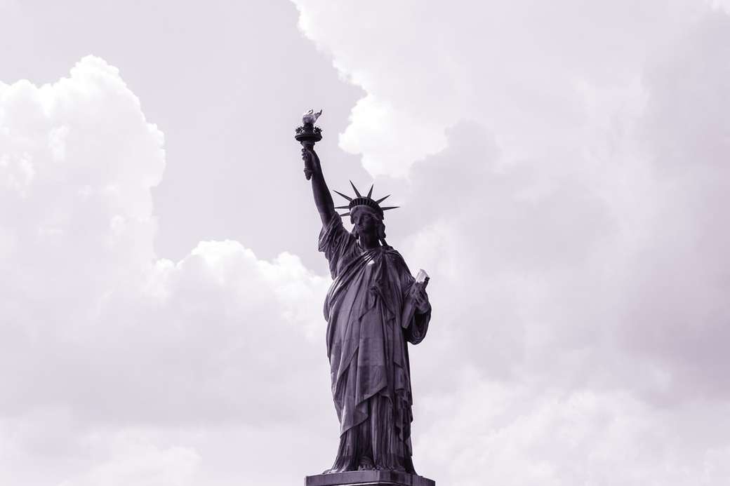 Статуя Свободи Нью-Йорк пазл онлайн
