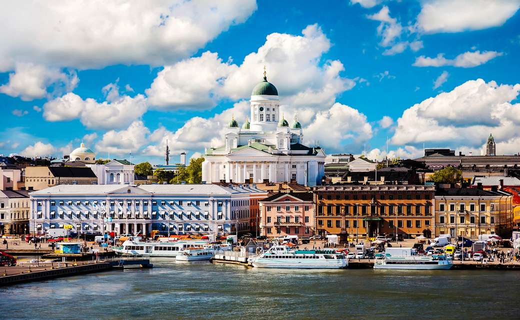 Vista da cidade de Helsinque na Finlândia quebra-cabeças online