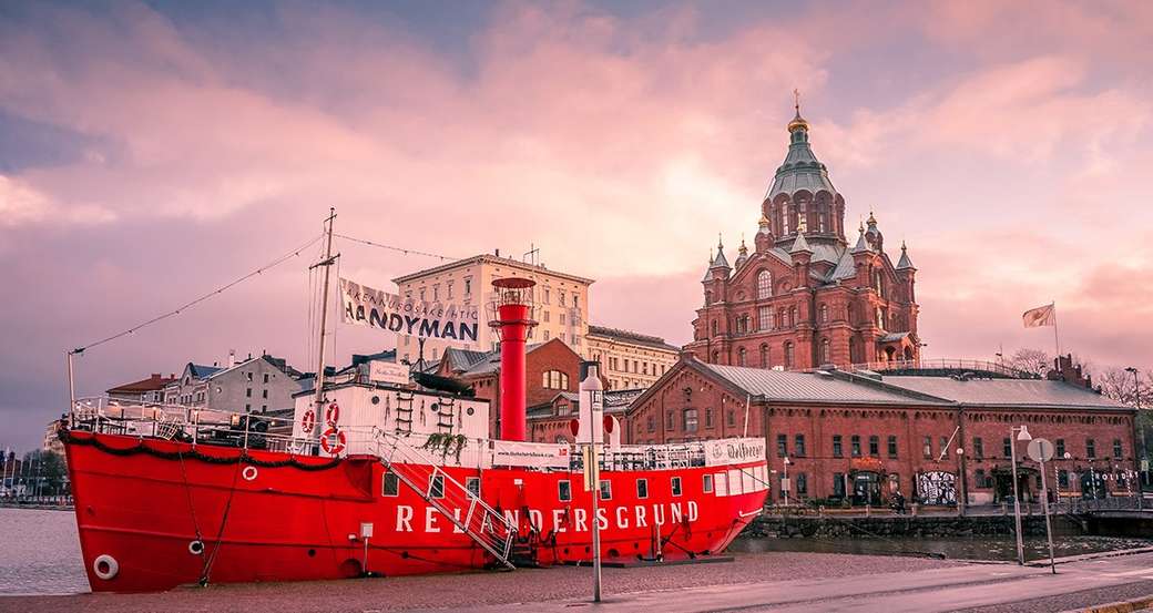 Barco Catedral de Helsinki Finlandia rompecabezas en línea
