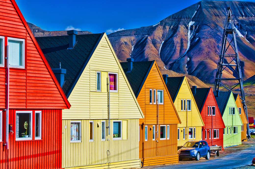 barevné dřevěné domy v Norsku skládačky online
