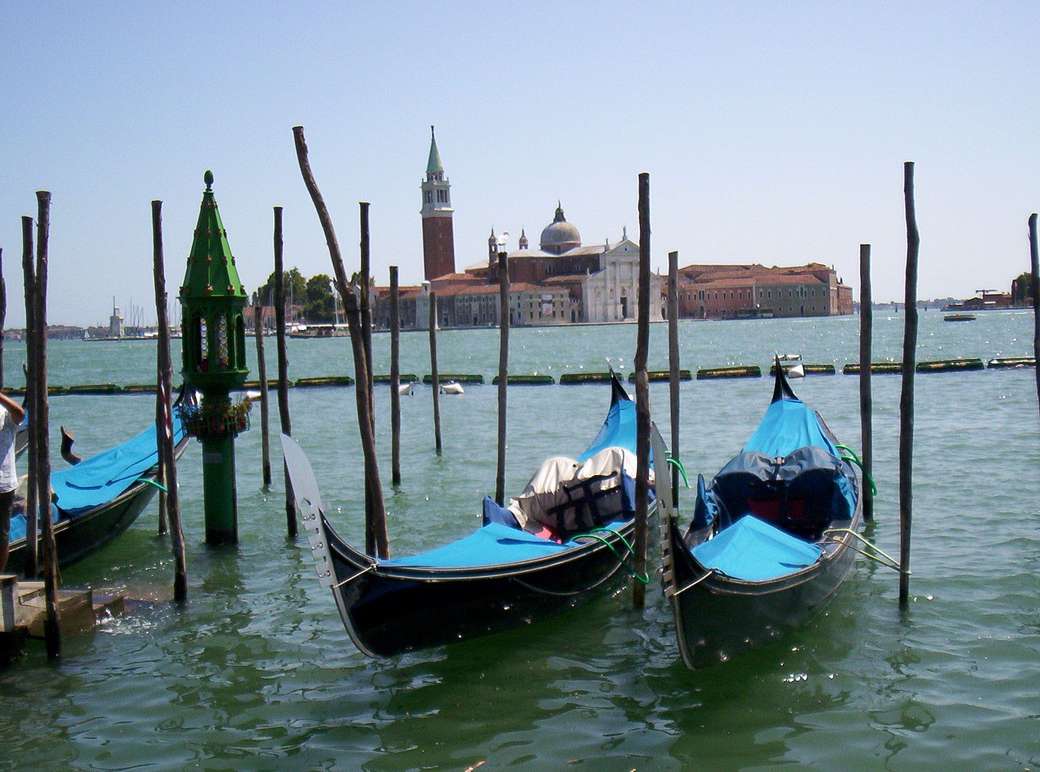Gondolele de la Veneția puzzle online