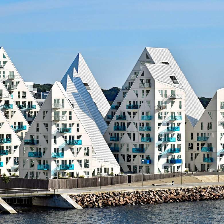 Aarhus stad in Denemarken Modern wooncomplex legpuzzel online