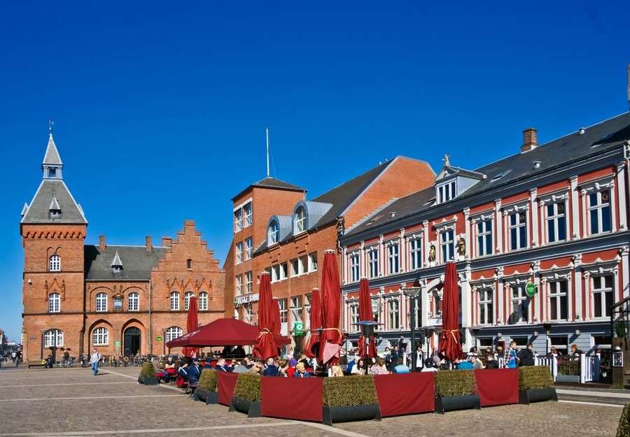 Град Есберг в Дания онлайн пъзел
