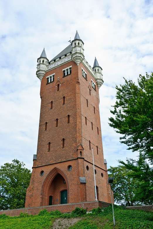 De stad van de watertoren van Esbjerg in Denemarken online puzzel