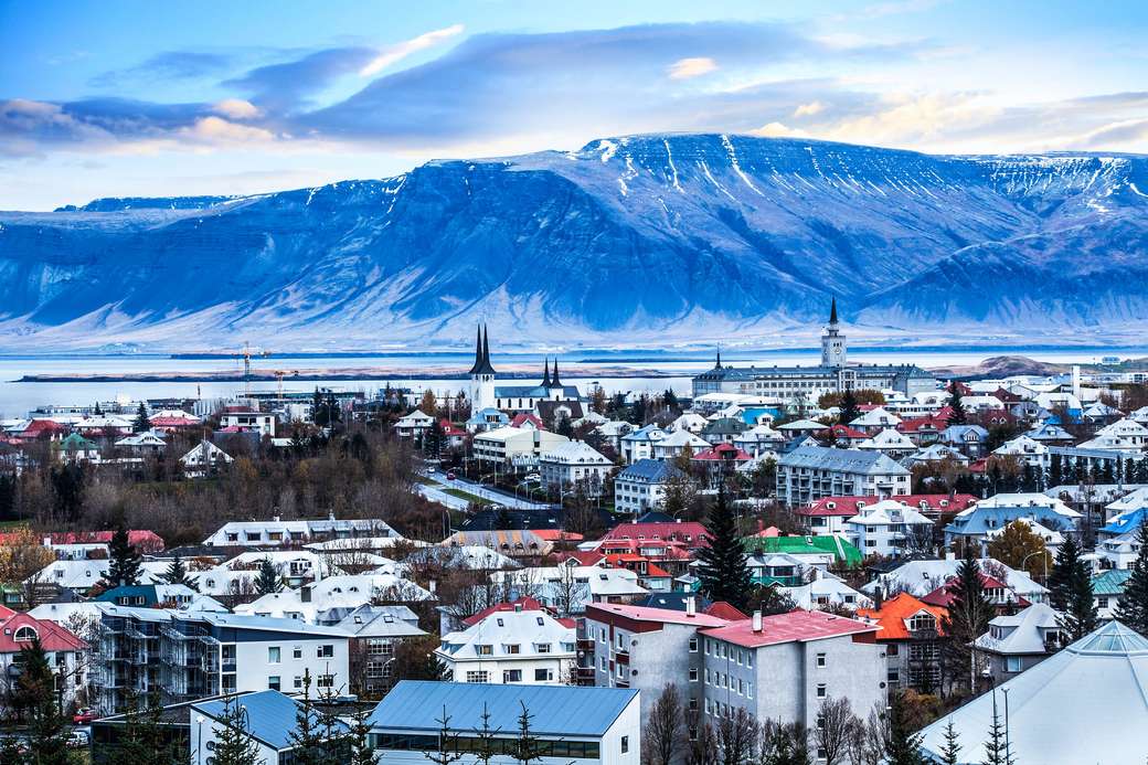 Reykjaviks huvudstad på Island Pussel online