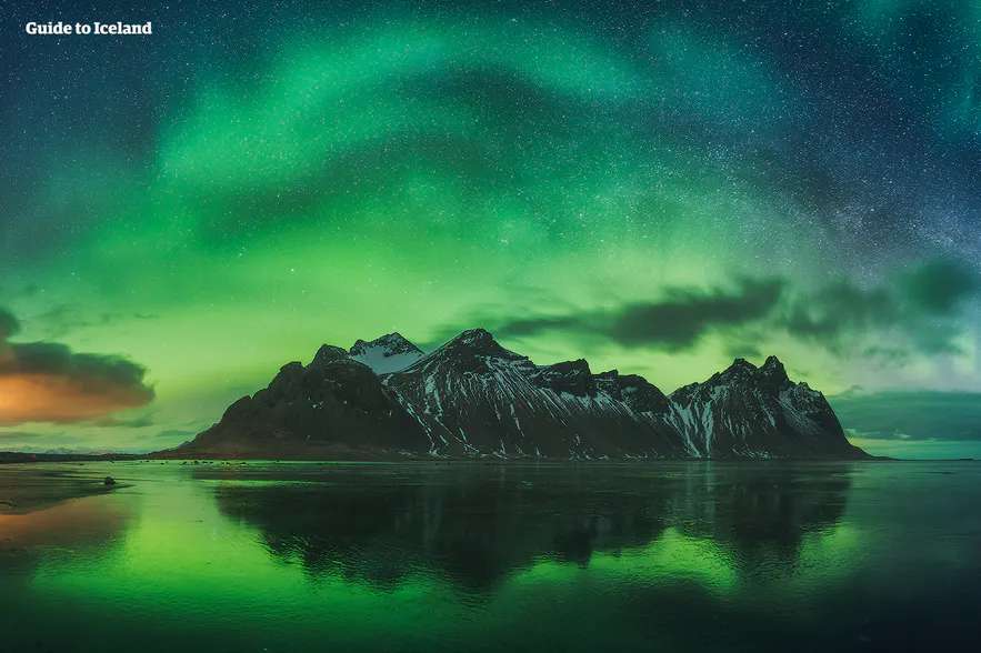Északi fény Izlandon online puzzle