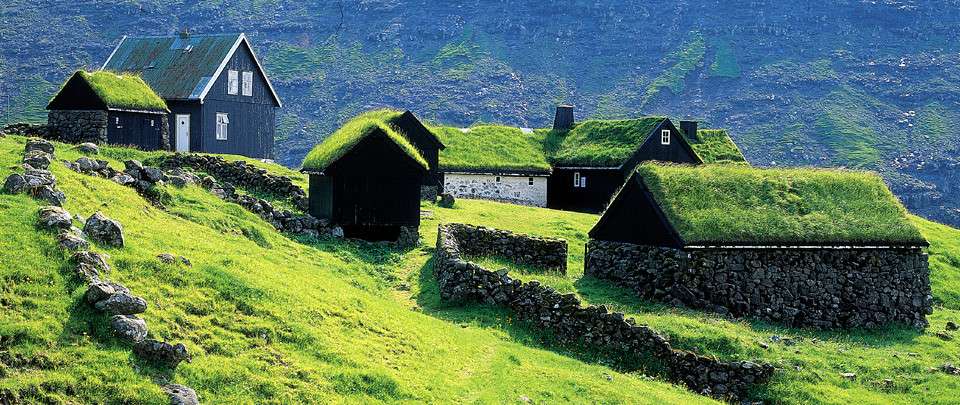 Дома на Фарерских островах онлайн-пазл
