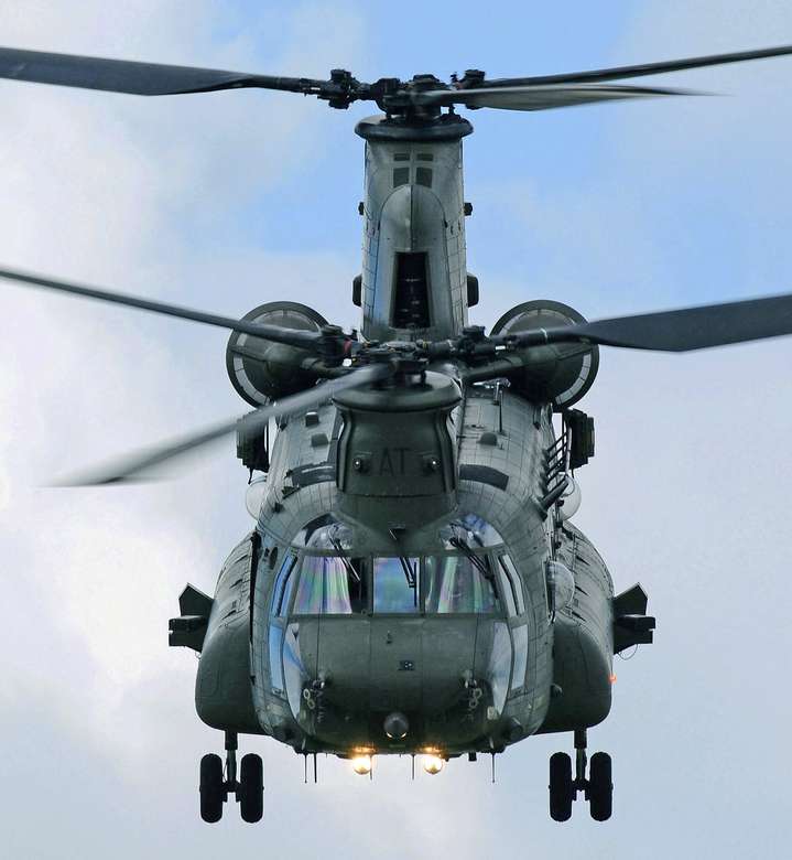 helicóptero negro y gris rompecabezas en línea