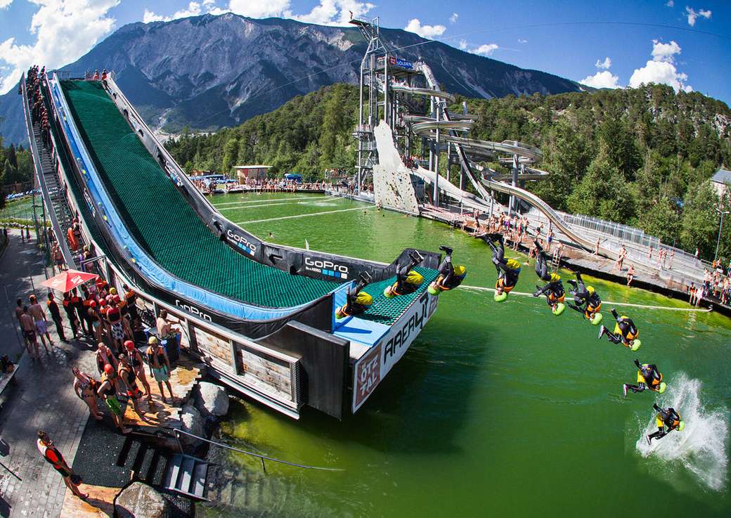 υδάτινο πάρκο στην Αυστρία παζλ online