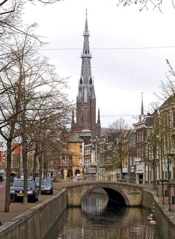 Leeuwarden Bonifatiuskirche Холандия онлайн пъзел