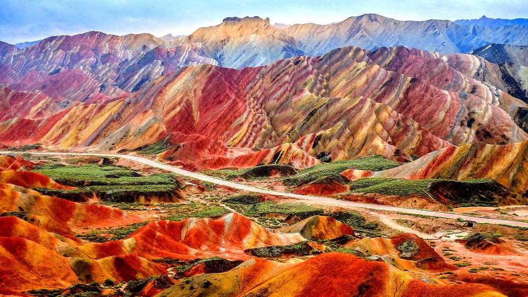 montagne arcobaleno in Cina puzzle online