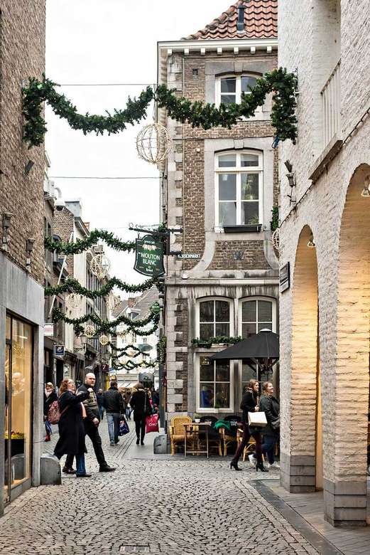 Maastricht stad i Nederländerna pussel på nätet