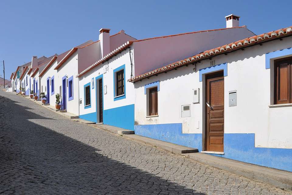 къщи в Португалия онлайн пъзел