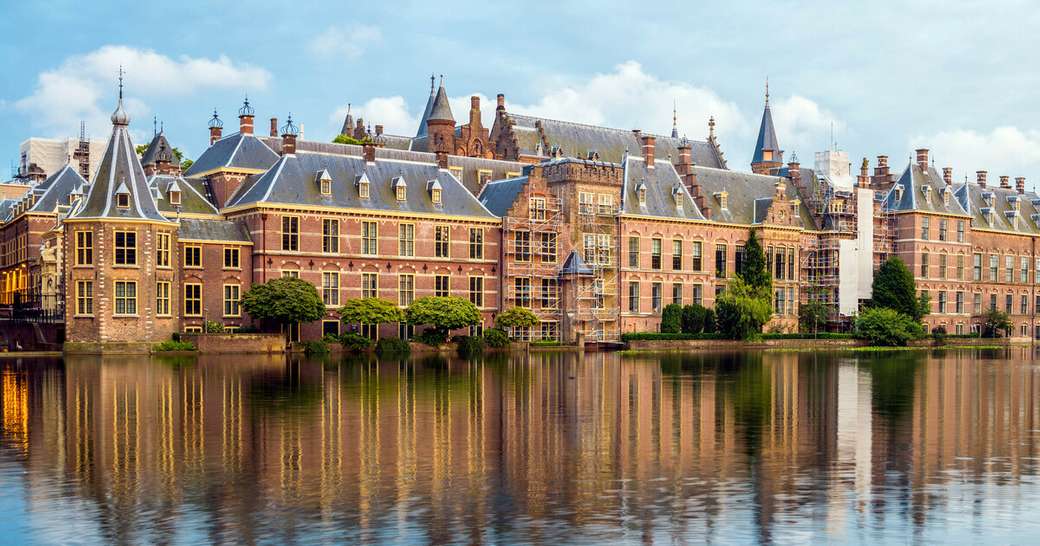 Столиця Нідерландів в Гаазі онлайн пазл