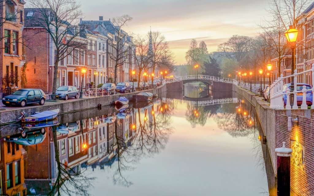 Město Leiden v Nizozemsku skládačky online