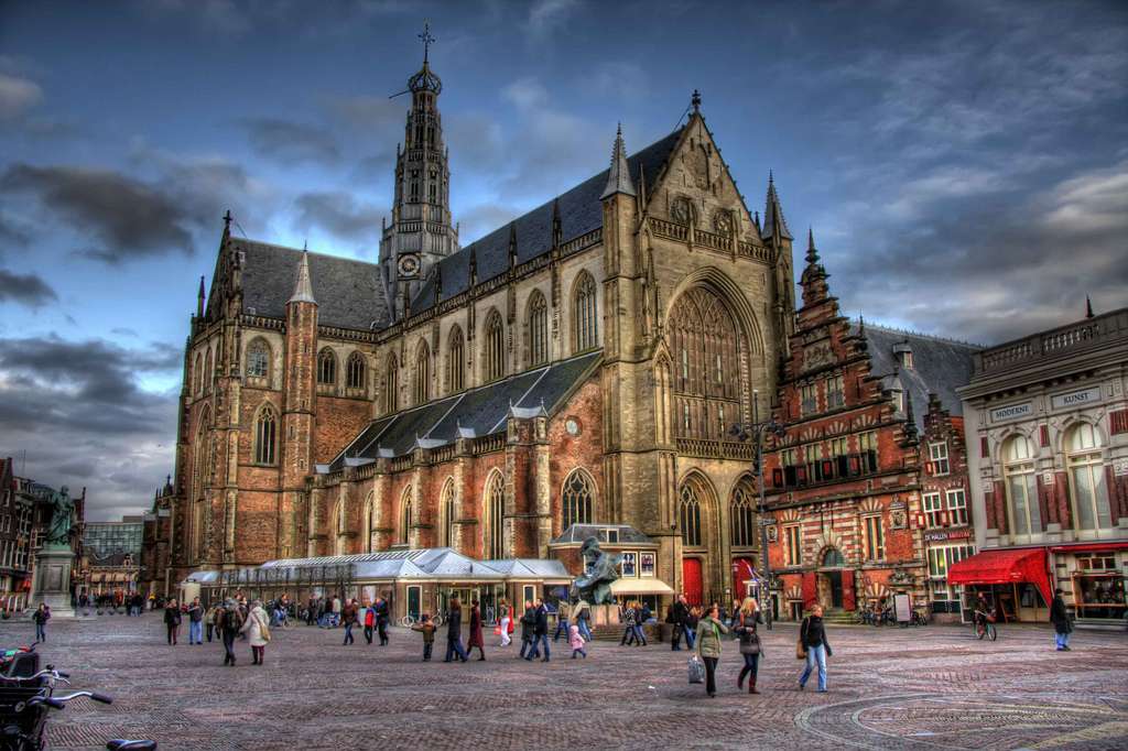 Haarlem Stadt in den Niederlanden Online-Puzzle